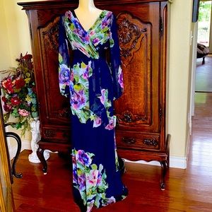 Navy floral dress by Adrianna Papell Stunning